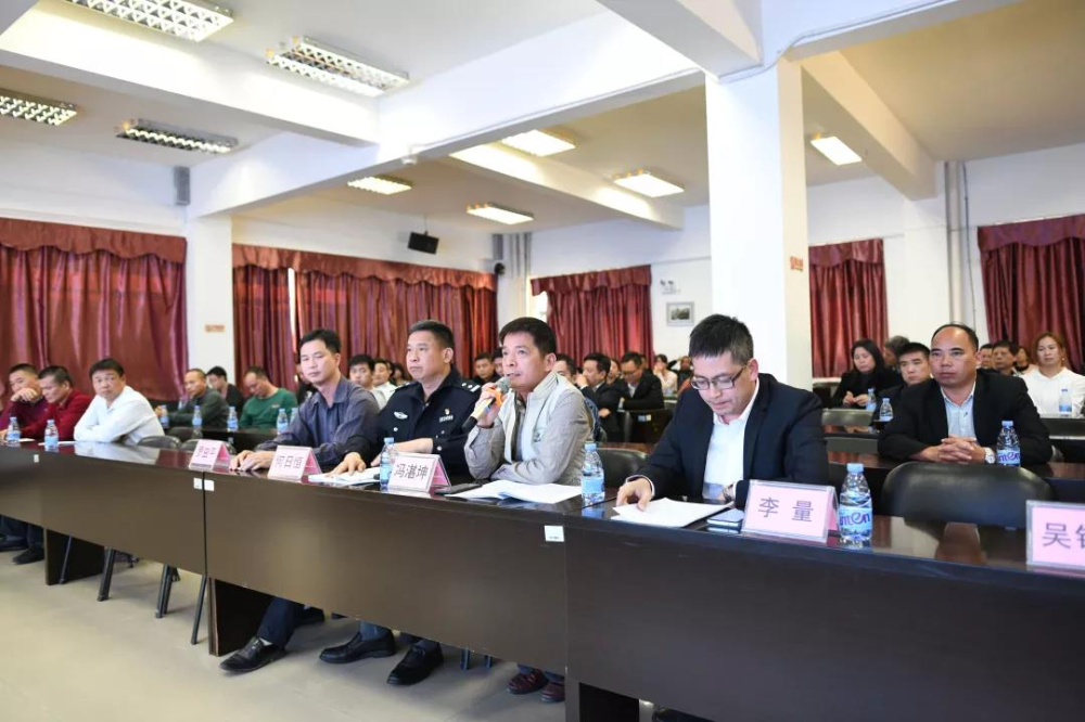 2019-12-2港口鎮(zhèn)舉行突發(fā)公共衛(wèi)生事件應(yīng)急演練002.jpg