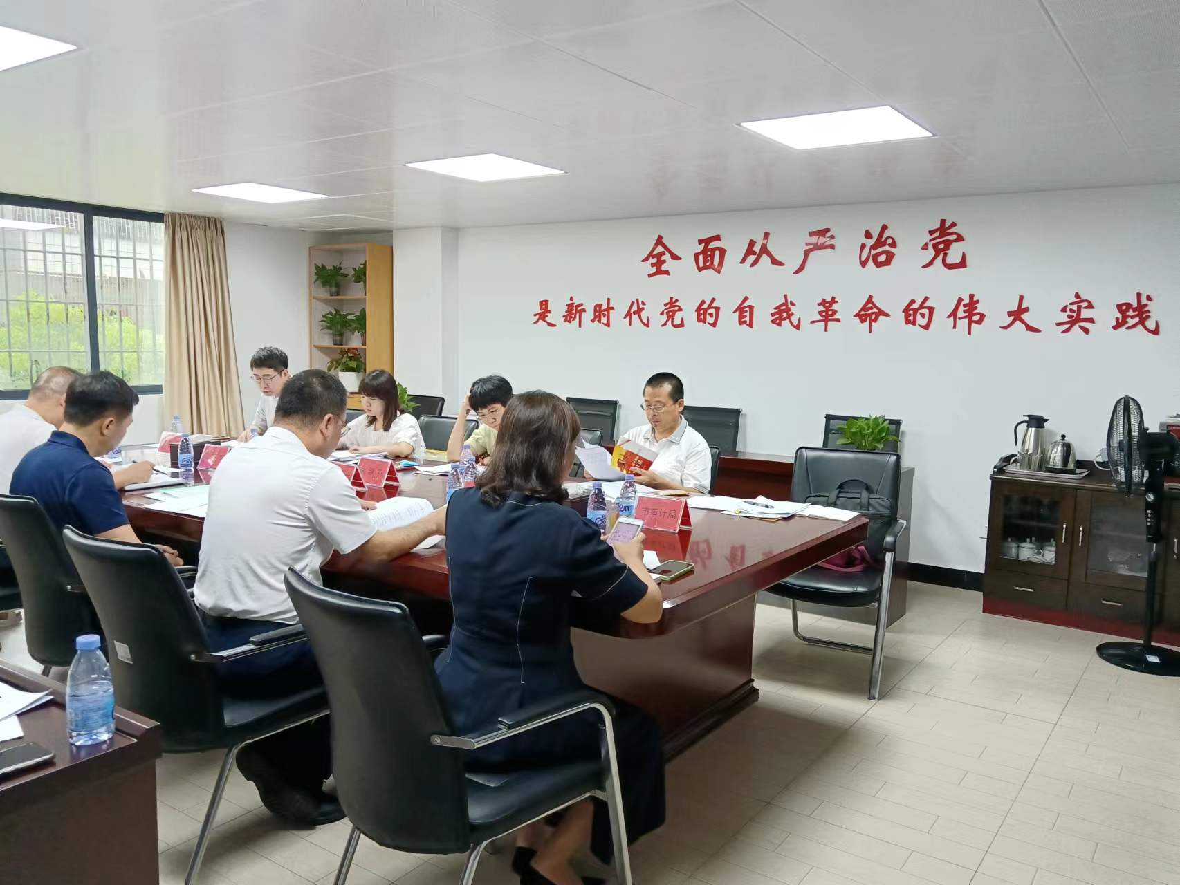市審計局對三角鎮開展內部審計項目質量檢查.jpg