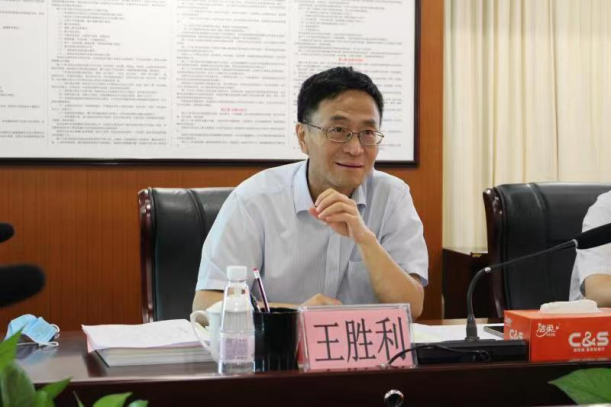 自動轉存圖片