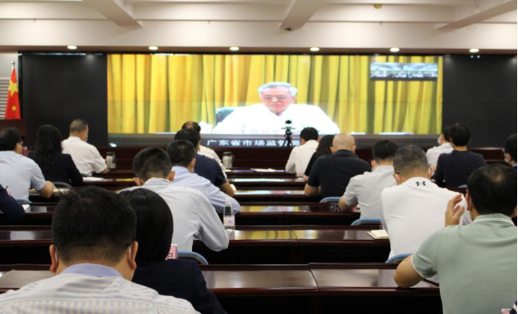 自動轉存圖片