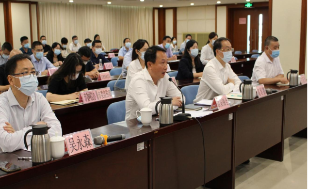 自動轉存圖片