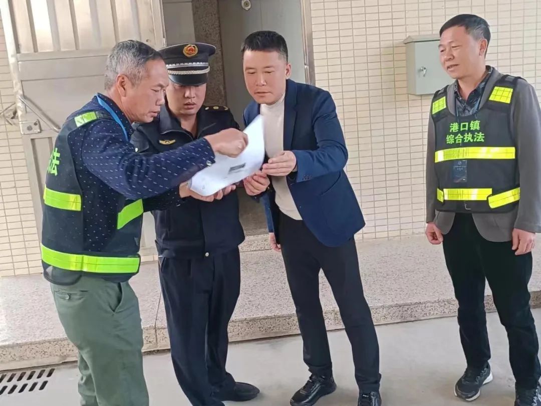 【爭創全國文明典范城市】港口鎮持續推進“四亂”綜合整治8.jpeg
