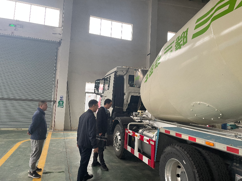 市市場監管局開展貨車生產企業強制性產品認證檢查.jpg