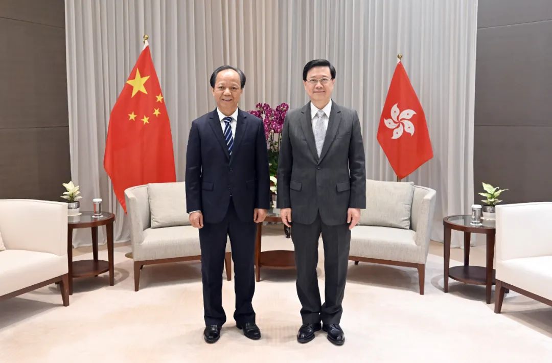 郭文海率隊(duì)拜會(huì)香港特首李家超、政務(wù)司司長陳國基.jpeg