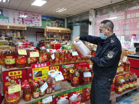 自動轉存圖片