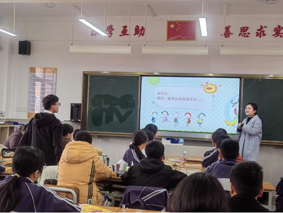 自動轉存圖片