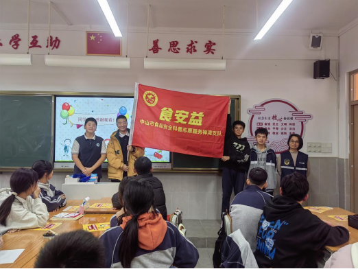自動轉存圖片