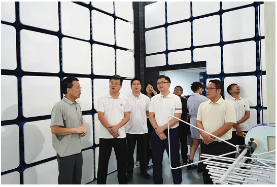 “入鎮(zhèn)下村”促發(fā)展！市投資促進局到港口鎮(zhèn)開展“投智促進薈”活動2.png
