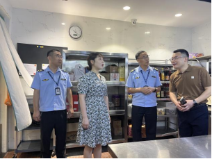 自動轉存圖片