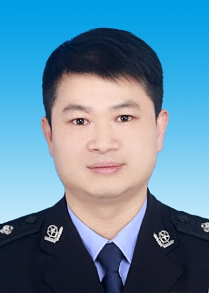 梁建國照片.jpg