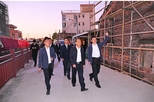 郭文海：因地制宜推動農房風貌管控提升 讓群眾切實感受獲得感幸福感2.png