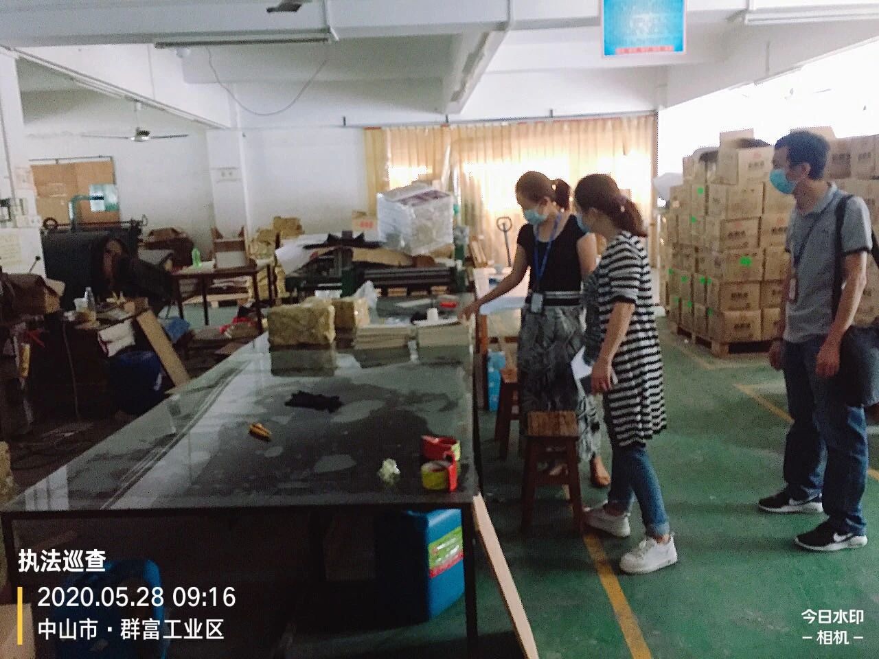 2020-6-2港口鎮開展系列“掃黃打非”行動002.jpg