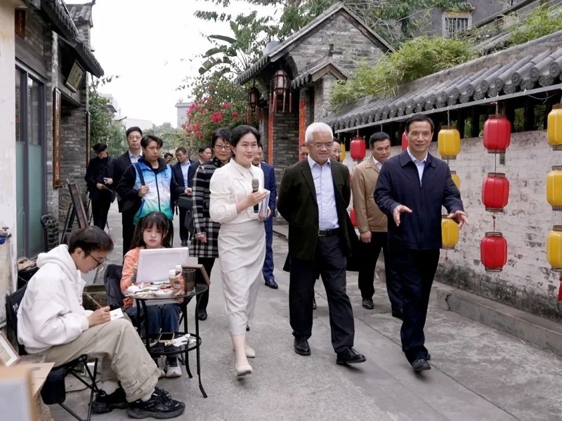 普法宣傳｜全國人大憲法和法律委員會到中山調研法治宣傳工作1.jpg